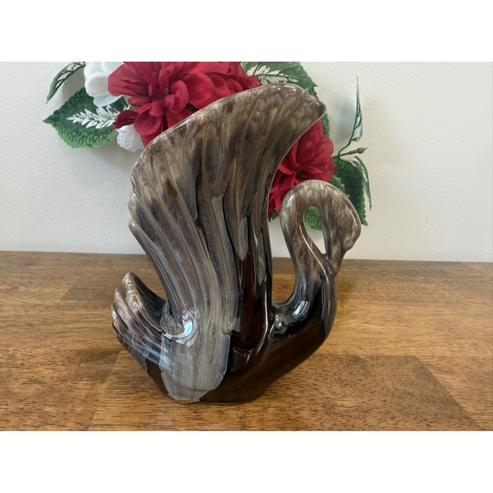 Vintage Blue Mountain Pottery Swan Vase Marbled‎ Brown Glaze Canada Retro Decor
